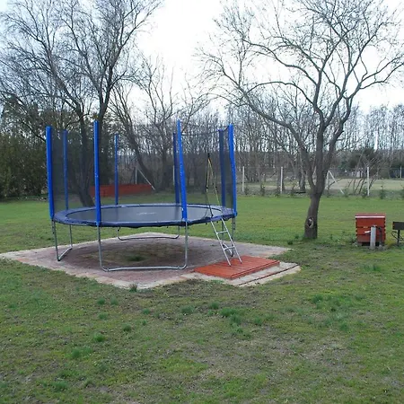 Casa Napsugar Panzio 3* Apostag