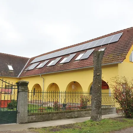 Casa Napsugar Panzio فندق مبيت وإفطار Apostag